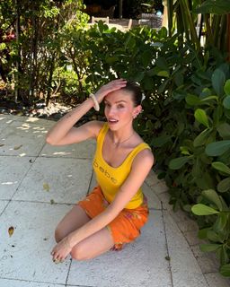 Niamh Adkins feet photo 9