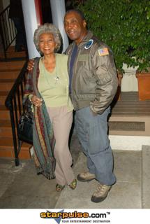 Nichelle Nichols feet photo 3