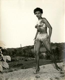 Nichelle Nichols feet photo 10