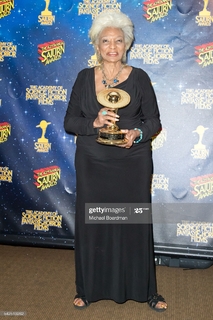 Nichelle Nichols feet photo 20