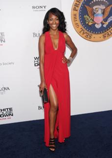 Nichole Mercedes Robinson feet photo 20