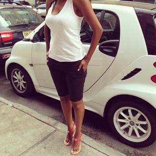 Nichole Mercedes Robinson feet photo 9