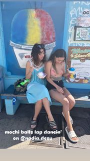 Nichole Sakura feet photo thumbnail