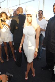 Nicki Minaj feet photo thumbnail