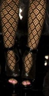 Nicki Minaj feet photo thumbnail