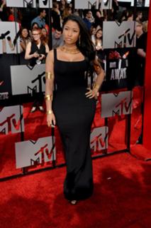 Nicki Minaj feet photo thumbnail
