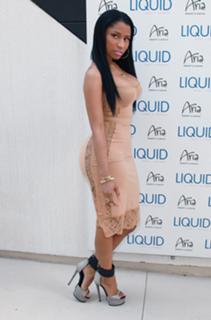 Nicki Minaj feet photo thumbnail