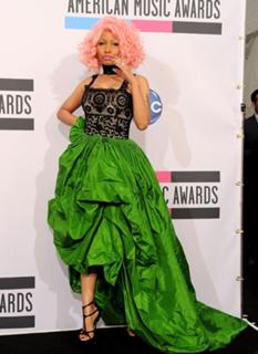 Nicki Minaj feet photo thumbnail