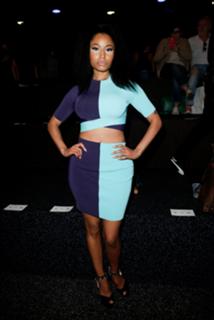 Nicki Minaj feet photo thumbnail