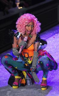 Nicki Minaj feet photo thumbnail
