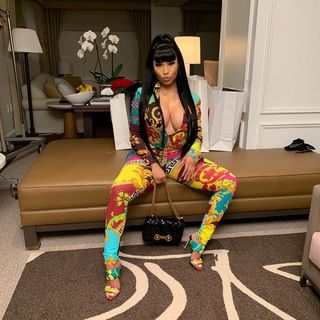 Nicki Minaj feet photo thumbnail