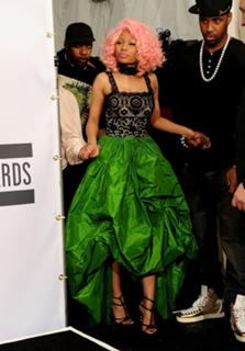 Nicki Minaj feet photo thumbnail