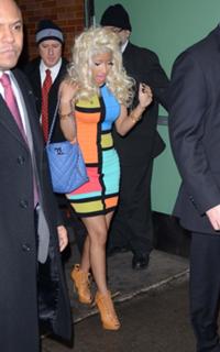 Nicki Minaj feet photo thumbnail