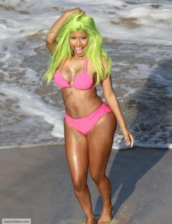 Nicki Minaj feet photo thumbnail