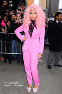Nicki Minaj feet photo thumbnail