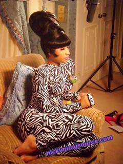 Nicki Minaj feet photo thumbnail