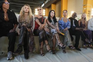 Nicki Nicole feet photo thumbnail