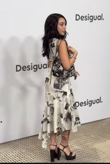 Nicki Nicole feet photo thumbnail