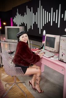 Nicki Nicole feet photo 10