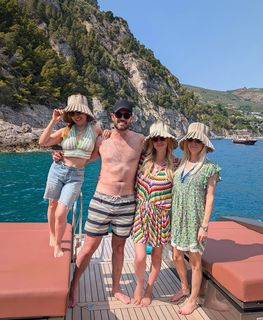 Nicky Rothschild feet photo thumbnail