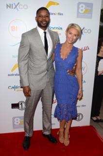 Nicky Whelan feet photo thumbnail