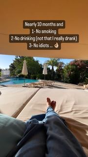Nicky Whelan feet photo thumbnail