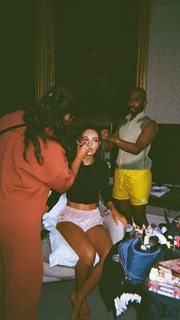 Nico Parker feet photo thumbnail