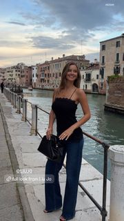 Nicola Cavanis feet photo 6