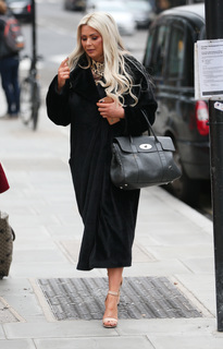 Nicola McLean feet photo 1