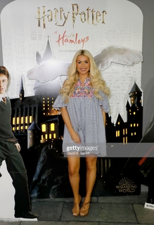 Nicola McLean feet photo 11