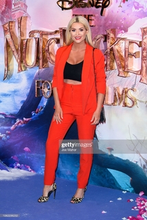 Nicola McLean feet photo 5