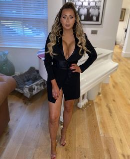 Nicola McLean feet photo 10