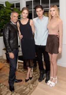 Nicola Peltz Beckham feet photo thumbnail