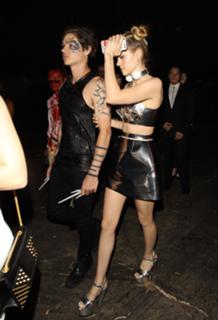 Nicola Peltz Beckham feet photo thumbnail