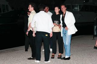 Nicola Peltz Beckham feet photo thumbnail