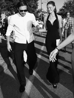 Nicola Peltz Beckham feet photo 2