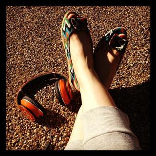 Nicola Roberts feet photo thumbnail