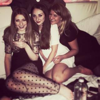 Nicola Roberts feet photo thumbnail