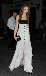 Nicola Roberts feet photo thumbnail