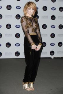 Nicola Roberts feet photo thumbnail