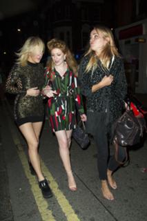 Nicola Roberts feet photo thumbnail