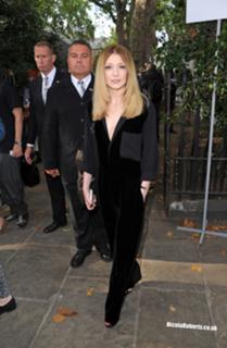 Nicola Roberts feet photo thumbnail