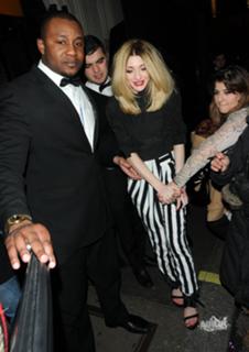 Nicola Roberts feet photo thumbnail