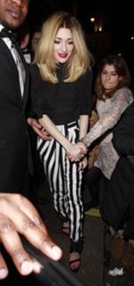 Nicola Roberts feet photo thumbnail