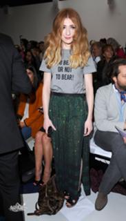 Nicola Roberts feet photo thumbnail