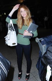 Nicola Roberts feet photo thumbnail