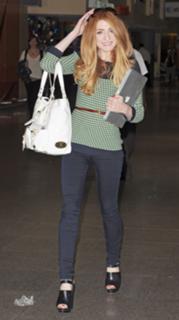 Nicola Roberts feet photo thumbnail