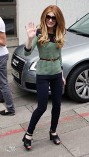 Nicola Roberts feet photo thumbnail