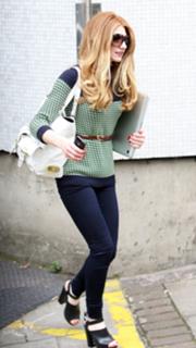 Nicola Roberts feet photo thumbnail