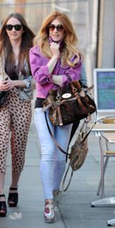 Nicola Roberts feet photo thumbnail